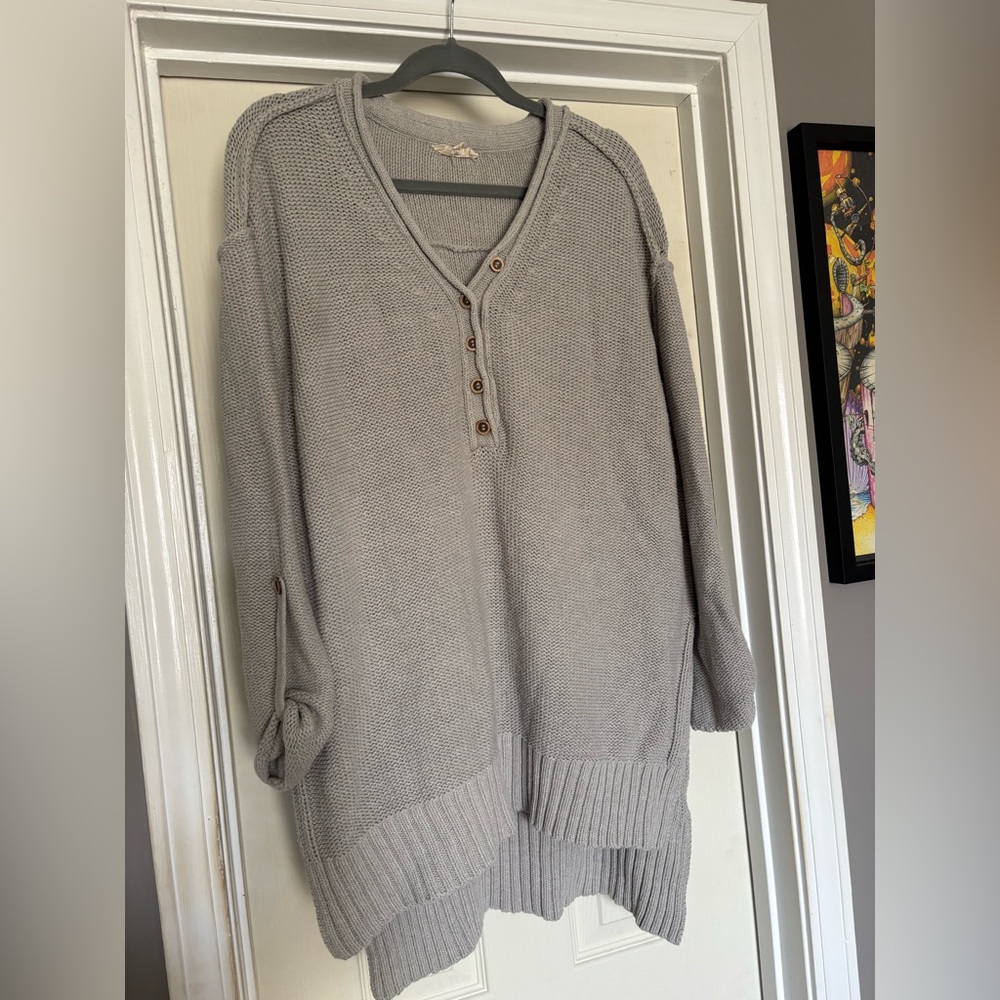 Elegant Beige V-Neck Buttoned Women Sweater